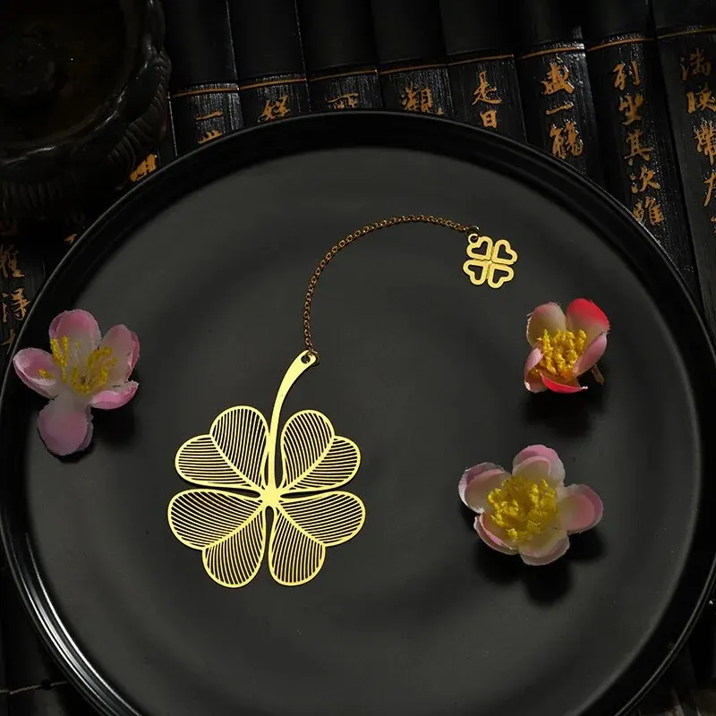 pendentif-trefle-a-quatre-feuilles